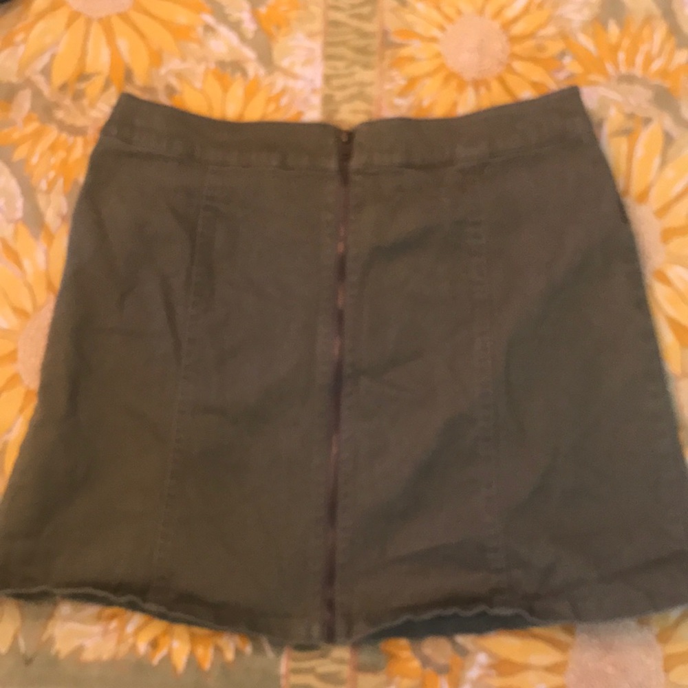 Women’s skirt